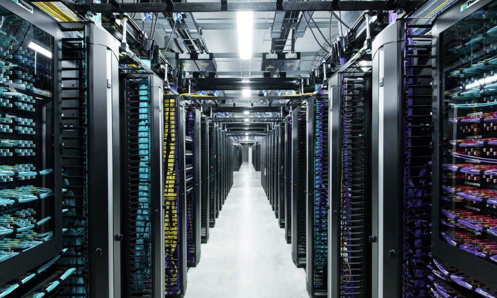 服務器機房UPS.jpg